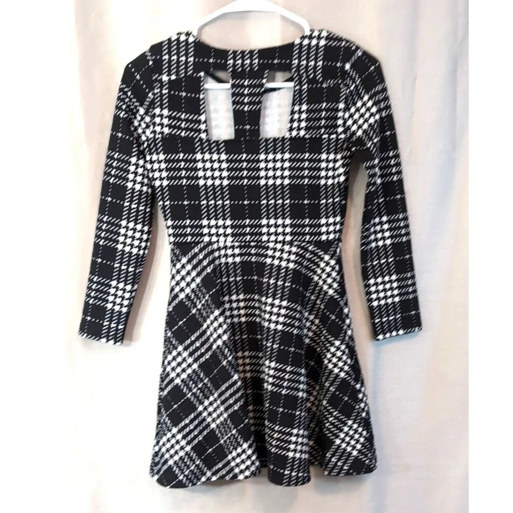 PLACE Girl's LARGE 10-12 Black White Plaid Dress Long Sleeve Academia
